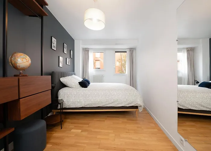 T2 Coeur - Parking Prive - 5 Min Metro Jeanne D'arc & Gare Matabiau *