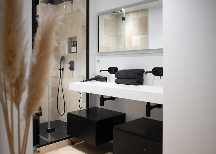 Apartman T2 Coeur - Parking Prive - 5 Min Metro Jeanne D'arc & Gare Matabiau